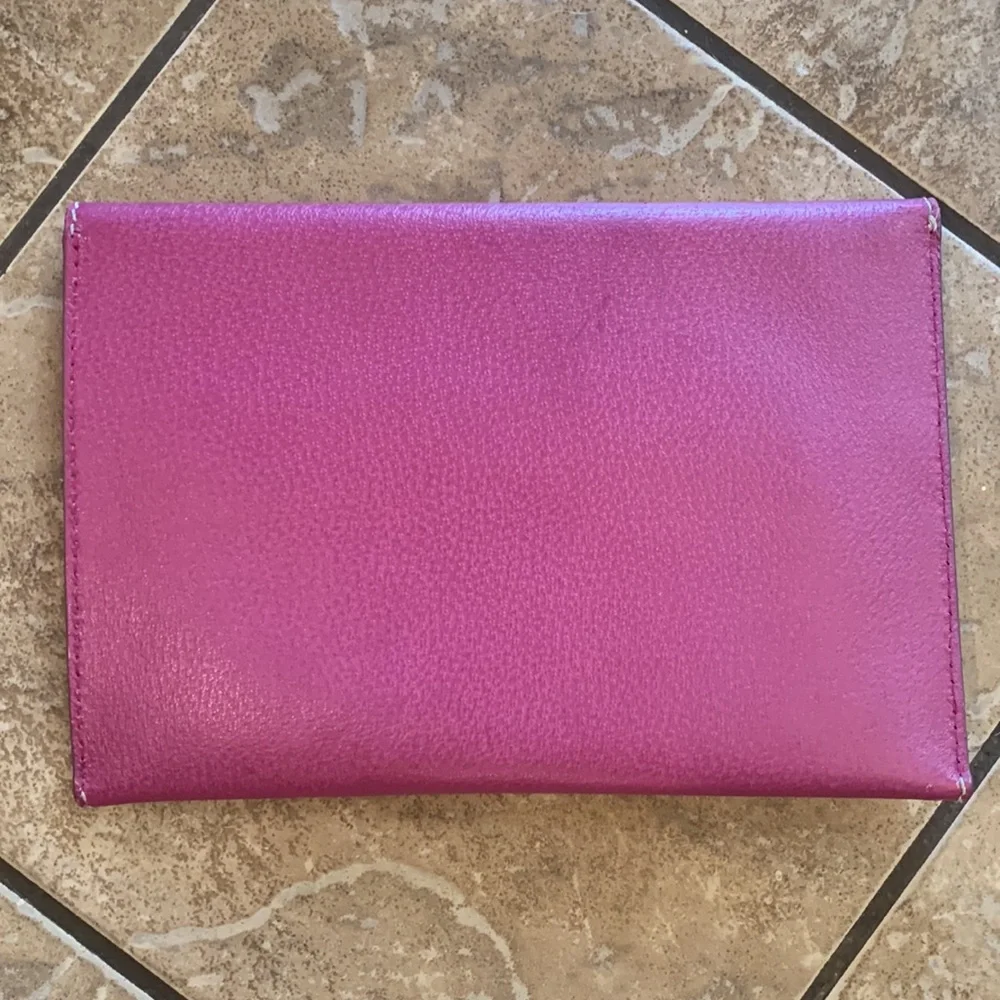 Kate Spade New York Magenta Leather Envelope Clutch Snap Enclosure - Unique! - Picture 2 of 10